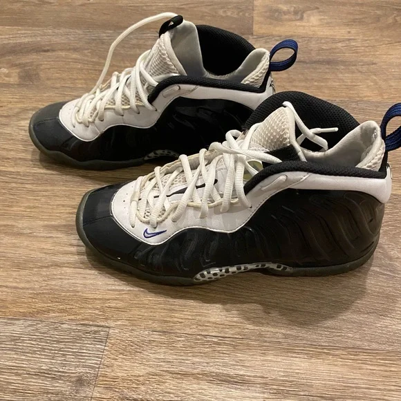 Foamposities Nike holographic foamposities main image 3